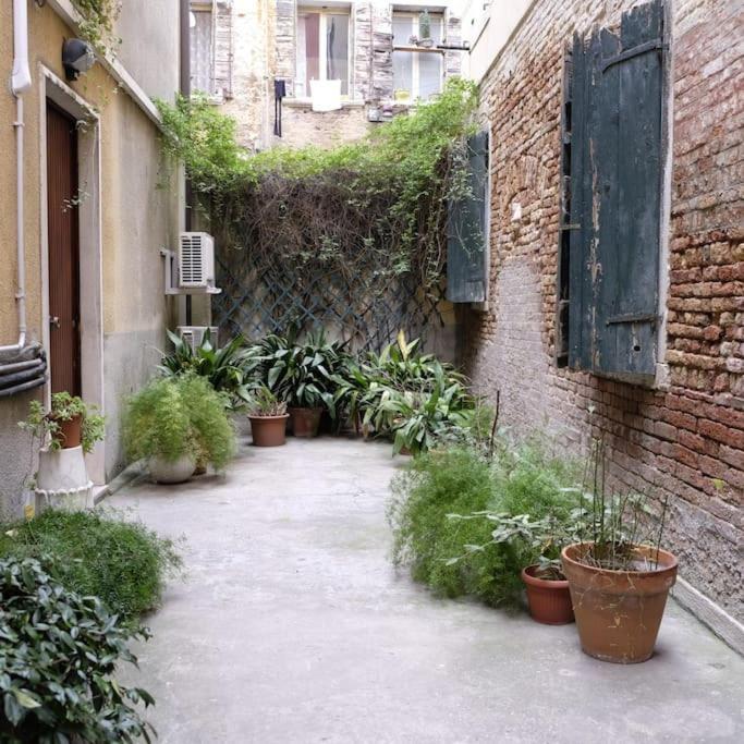 San Marco City Center Nouvelle Vague Apartment Venice Exterior photo